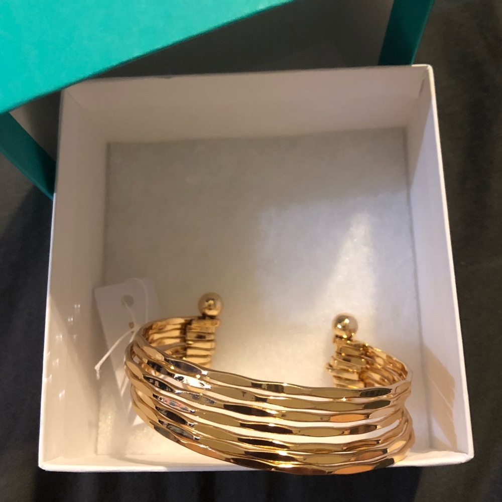 Bracelet